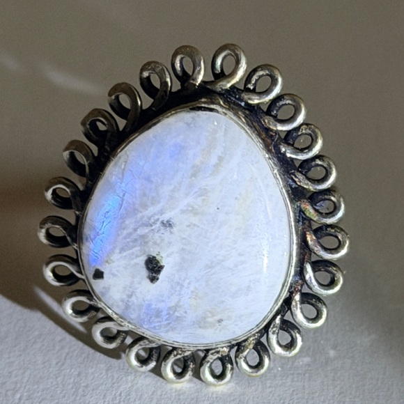New 925 Sterling Silver Blue Flash Moonstone Uncommon Artisan Uncommon Ring - Picture 17 of 17